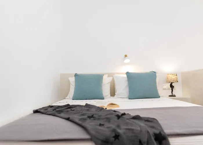 Depis Place And Διαμέρισμα