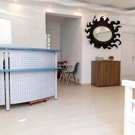 Depis Place And 3* Naxos City